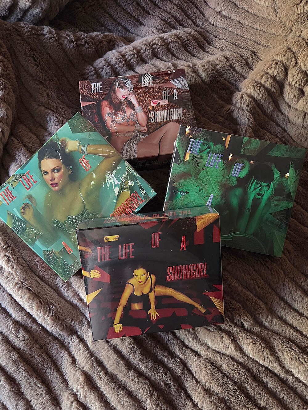 Collectors Set Unopened Taylor Swift The Life Of A Showgirl Deluxe CDs
